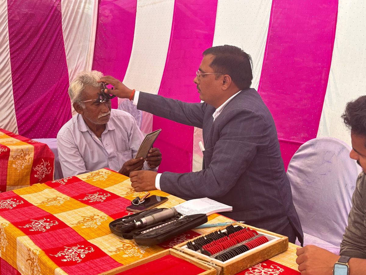 Free eye check-up at Jana Vidya Foundation medical camp in Prayagraj for underserved community
